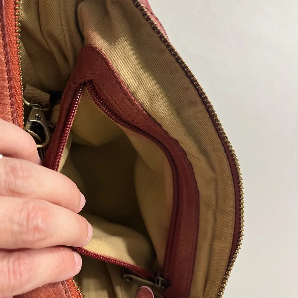 MILO Genuine Leather Canada Woven Leather Crossbody Bag 🤎
